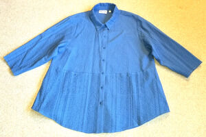 Womens Top-HABITAT-blue/black textured/crinkle button-up Lagenlook BOHO artsy-L